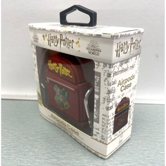 HARRY POTTER  Hogwarts Crest Backpack AirPod Case Gen 1 & 2 - Picture 6 of 10